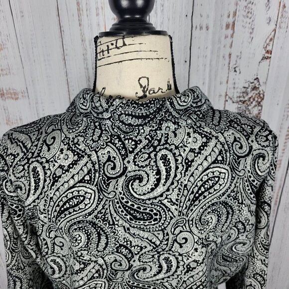 Notations Black & White Paisley Medium Dressy Casual Patterned Button Blouse - Picture 7 of 9